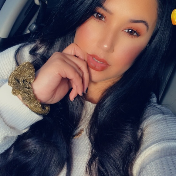 Meet your Posher, Nikky - Picture 3 of 10